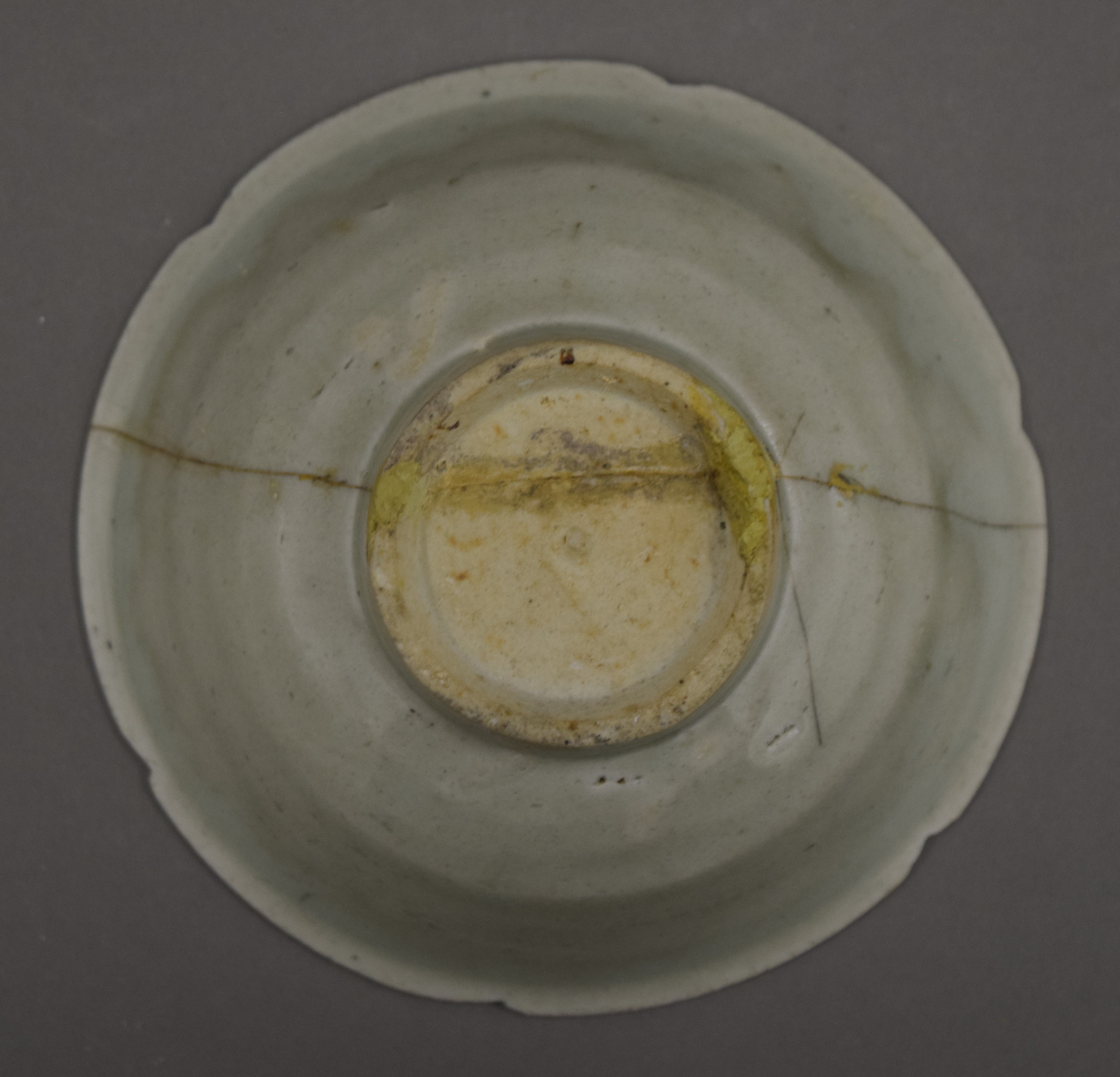 A Song celadon ground pottery bowl. 12 cm diameter. - Image 4 of 4