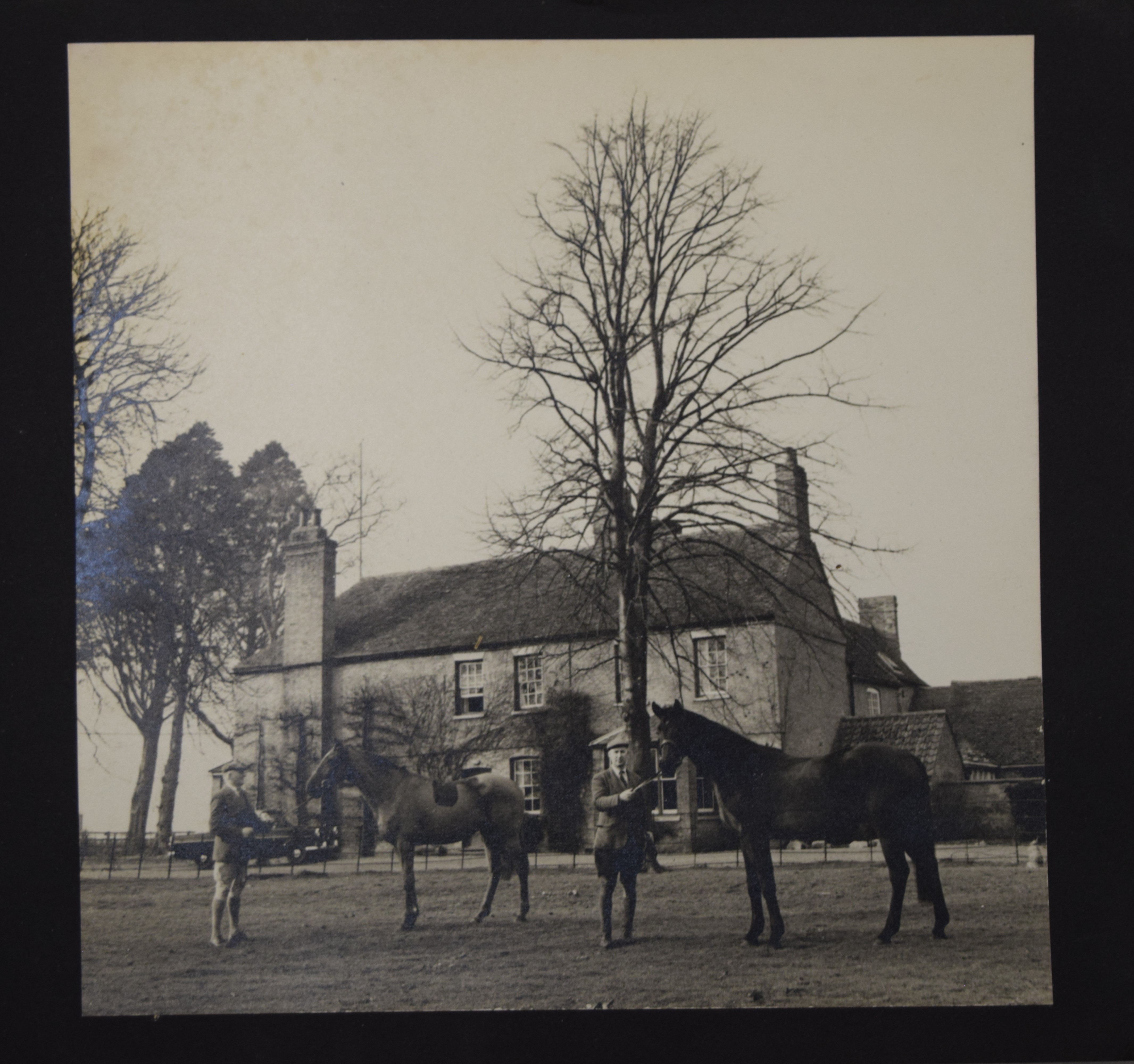 A Middleton Pony club scrapbook and an Allerton and Allwalton Riding Club photograph album, etc. - Image 7 of 10