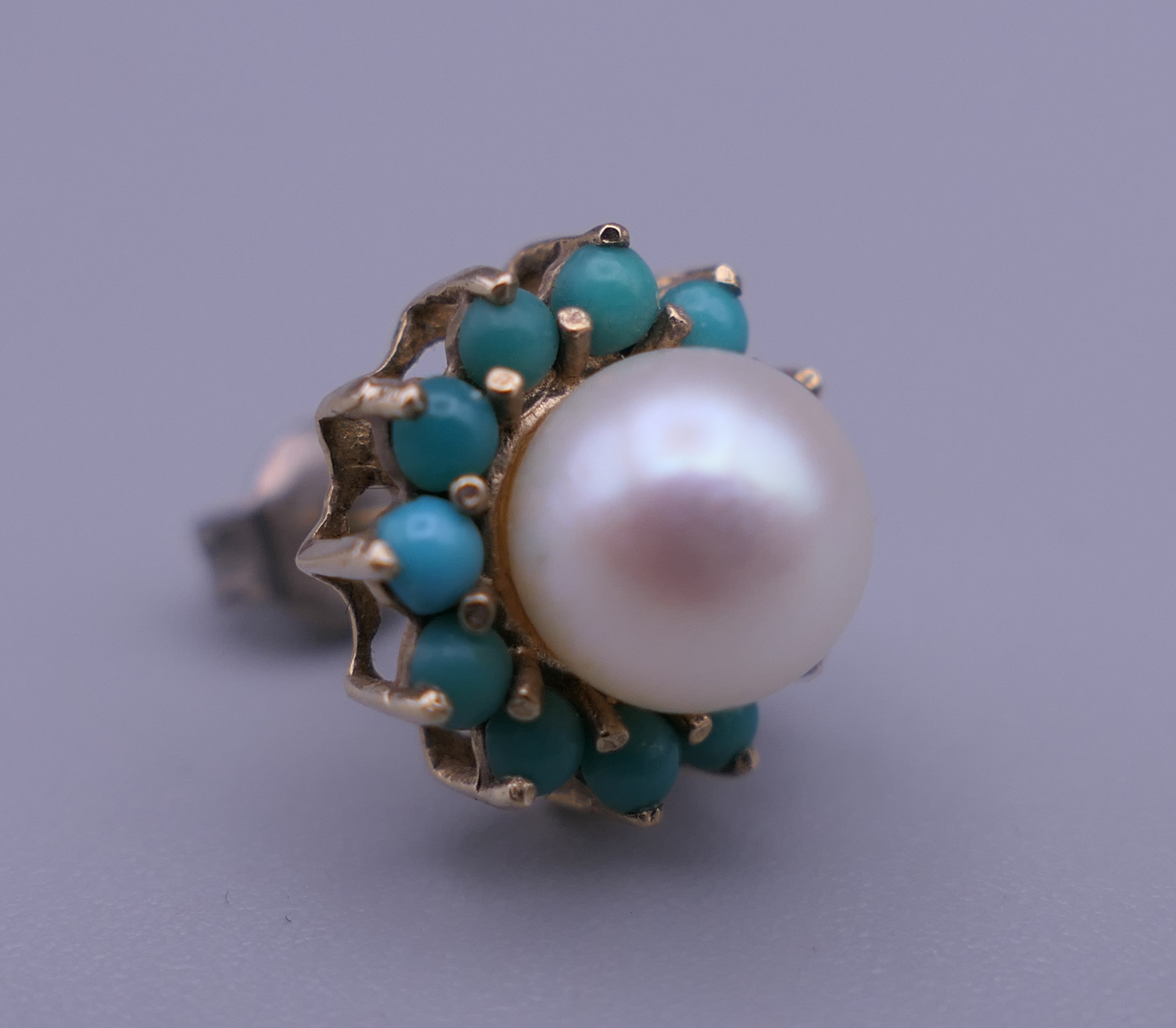A pair of 9 ct gold turquoise and pearl earrings, each with replaced silver backs. 1 cm diameter. - Image 3 of 6