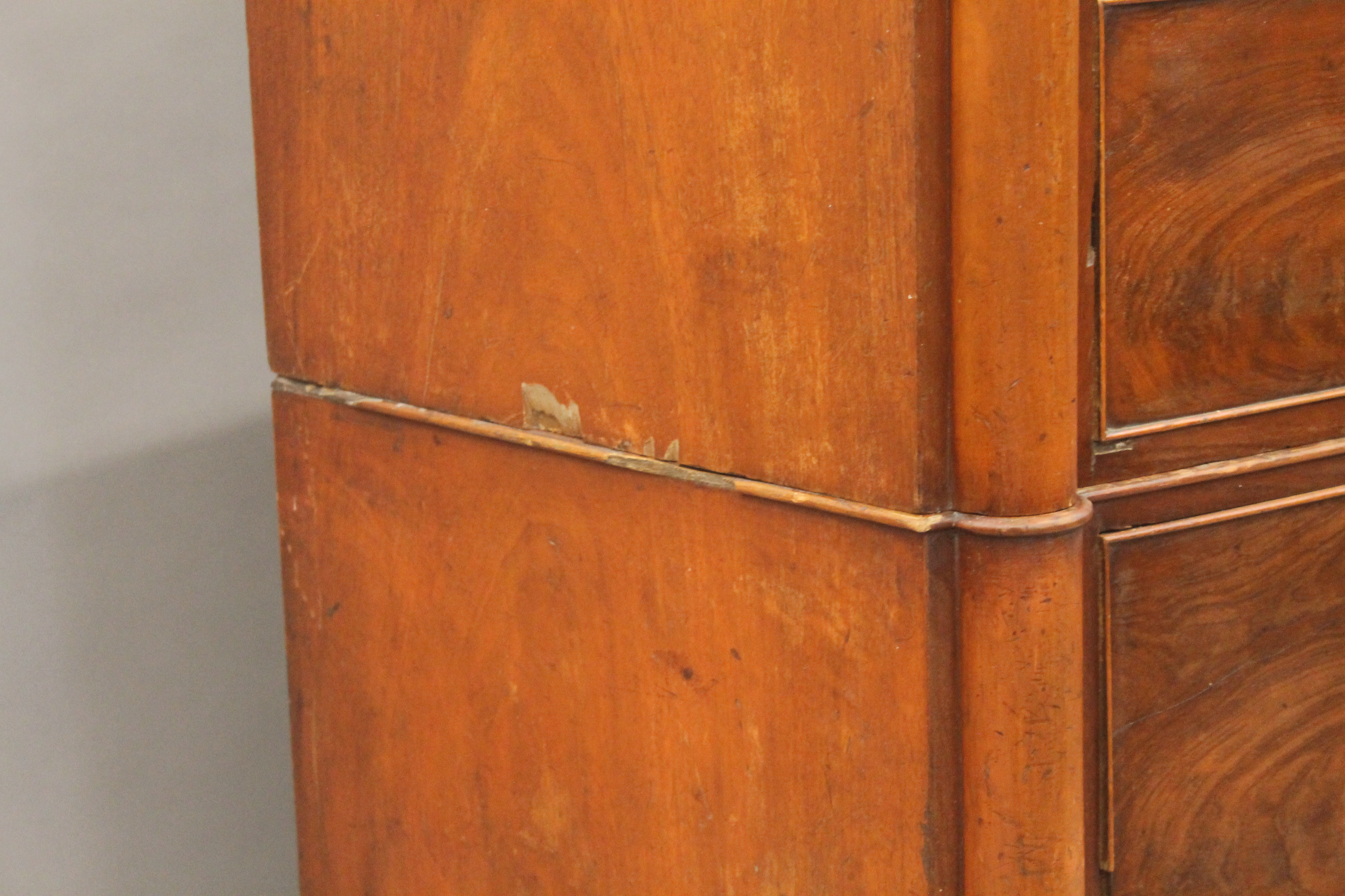 A Victorian mahogany bowfront chest of drawers. 107 cm wide. - Image 4 of 11