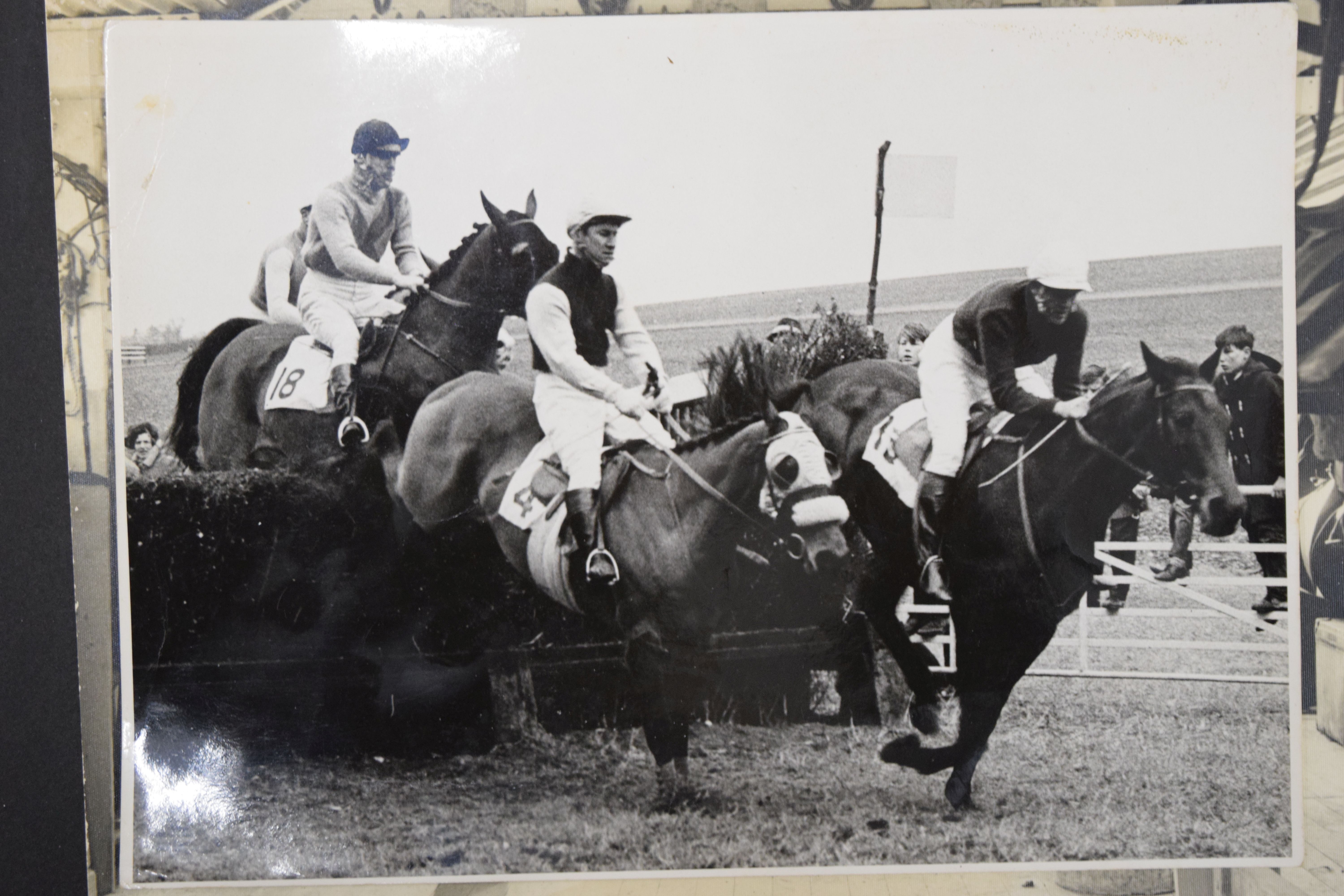 A Middleton Pony club scrapbook and an Allerton and Allwalton Riding Club photograph album, etc. - Image 9 of 10