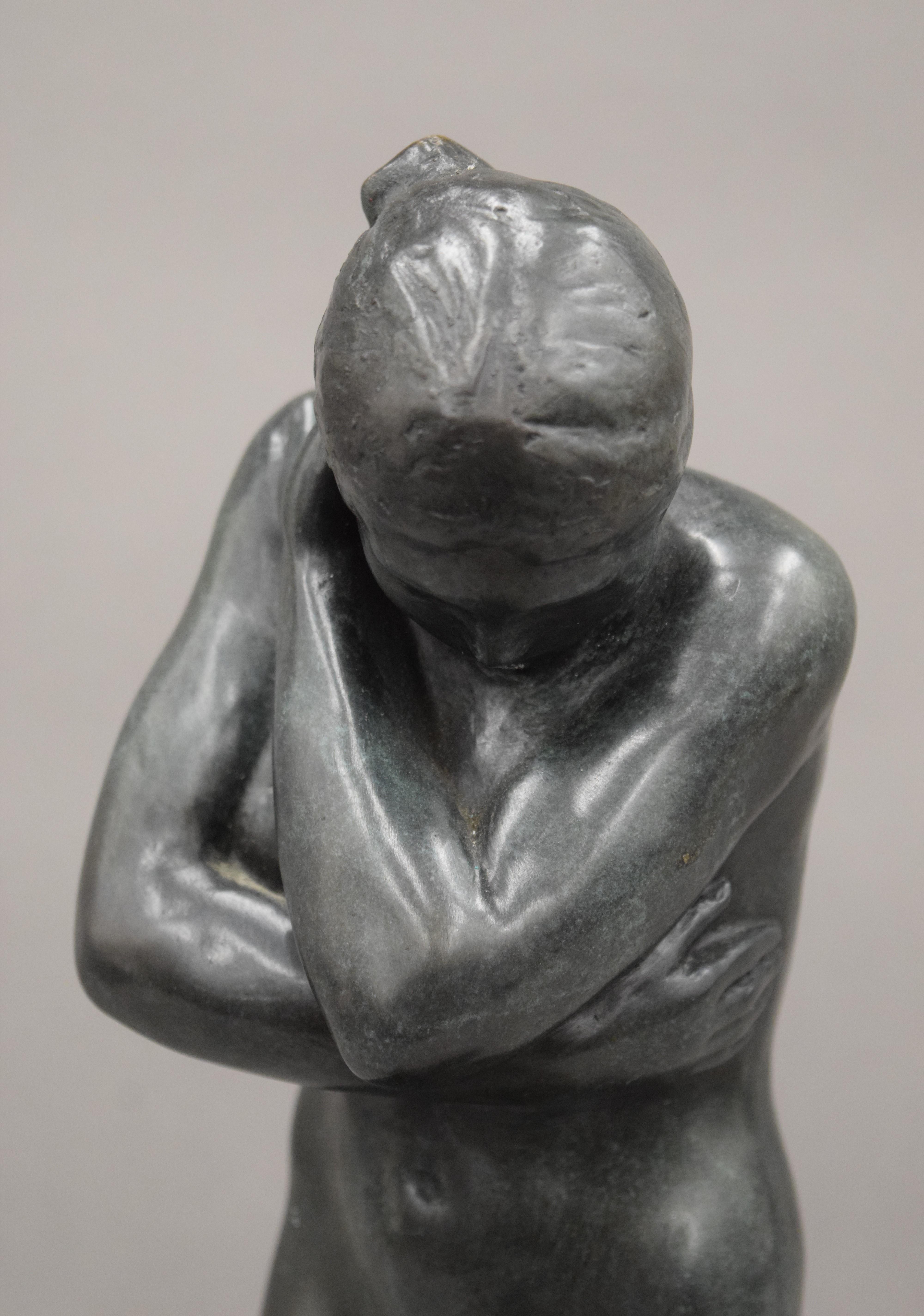 After AUGUSTE RODIN (1840-1917) French, a bronze female nude sculpture. 46.5 cm high. - Image 3 of 5