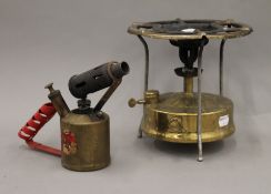 A WWII oil fuelled primas and blow lamp.