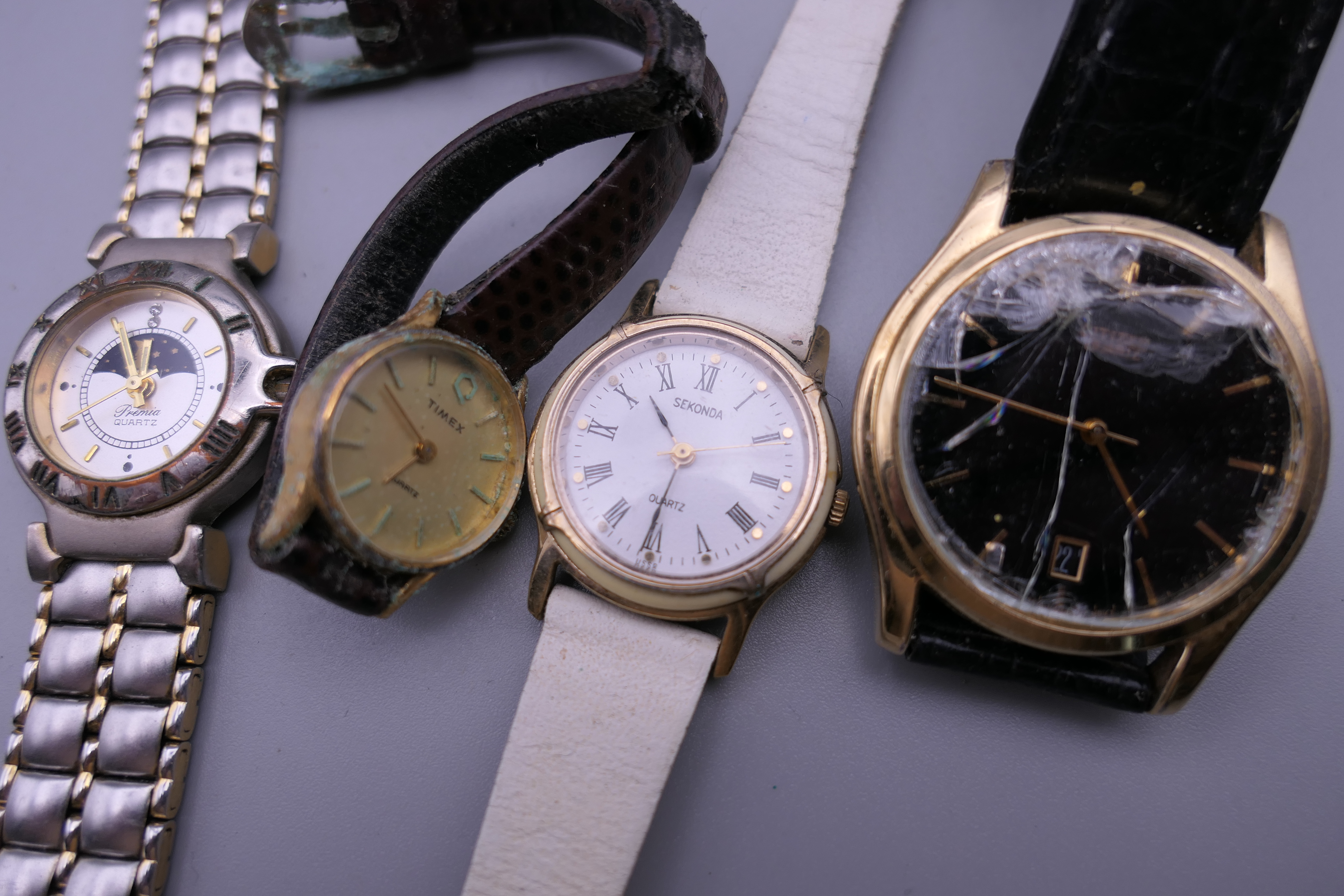 A quantity of wristwatches. - Image 5 of 7