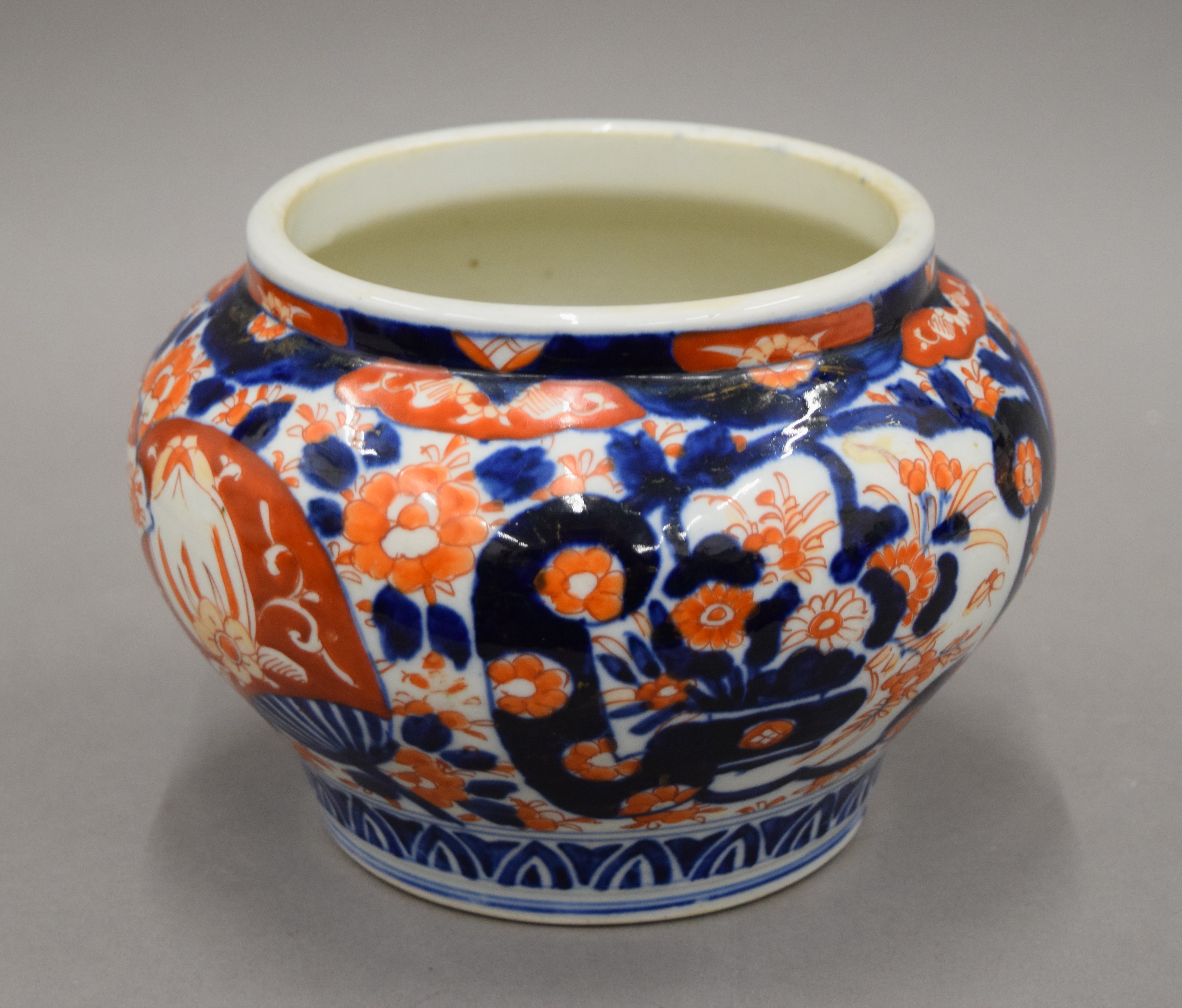 A late 19th century Japanese Imari jardiniere. 13 cm high.