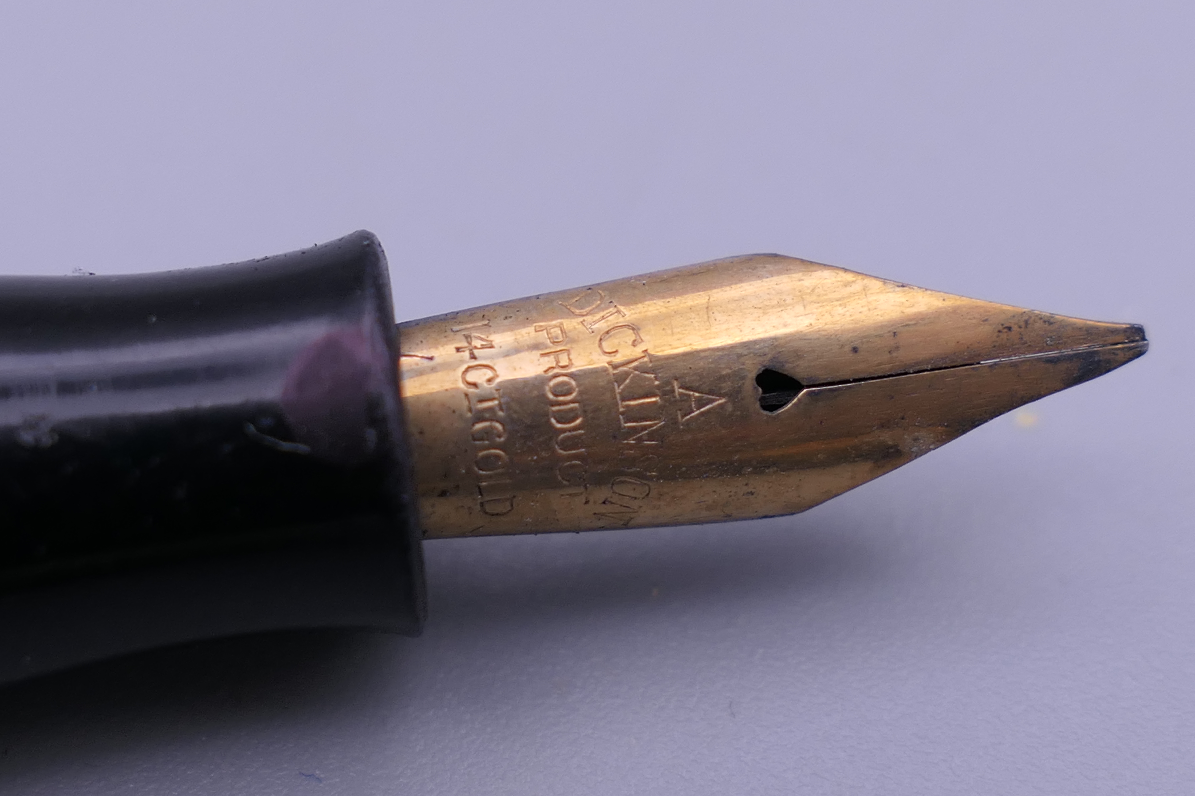 A Croxley fountain pen with 14 ct gold nib. - Bild 6 aus 8