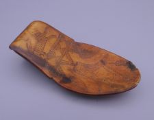 An antique horn spoon. 9.5 cm high.