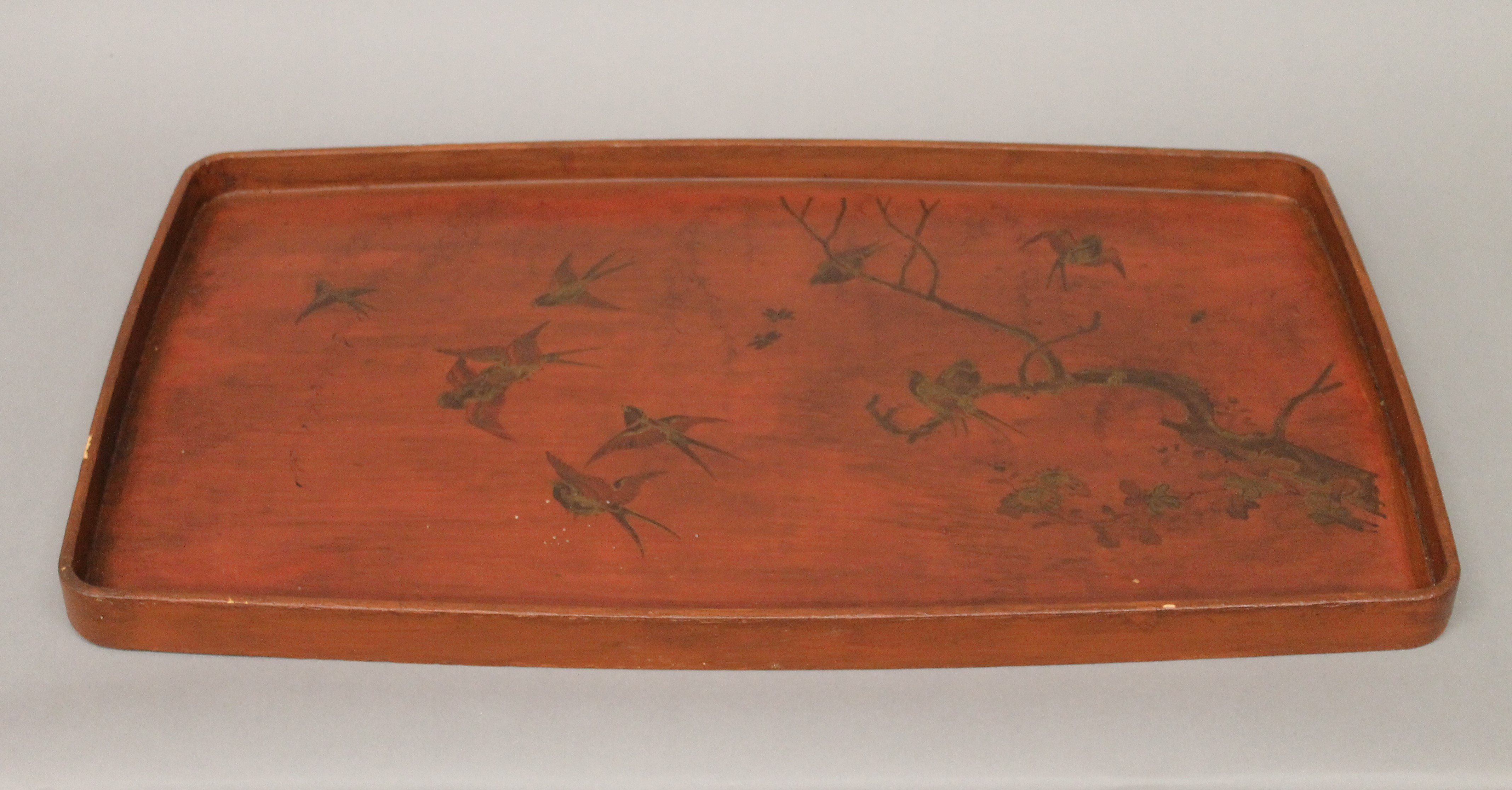 Two Japanese trays, one inlaid and one lacquered. The former 68 cm wide. - Image 2 of 6
