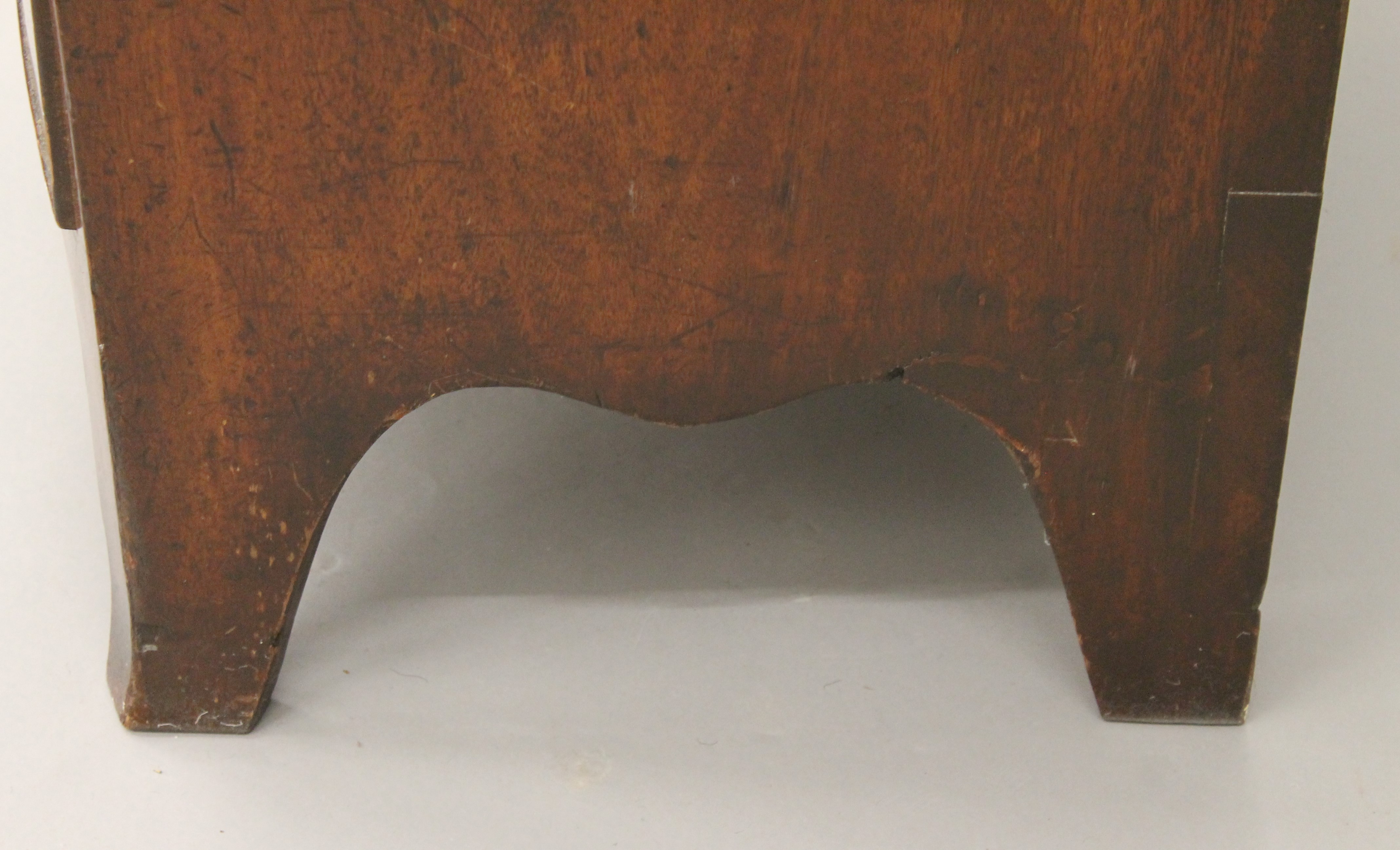 A 19th century mahogany bowfront chest. 91.5 cm wide. - Image 4 of 6