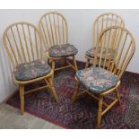 Set of four Victorian style hoop and stick back Windsor style kitchen chairs on turned supports with