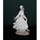 Lladro figurine 4828 ''Cinderella'' in original box, H25cm.