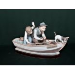 Lladro figurine 5215 "Fishing With Gramps". L39cm, including base.