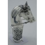 Silver plated walking cane handle in the form of a horses head, H8.5cm