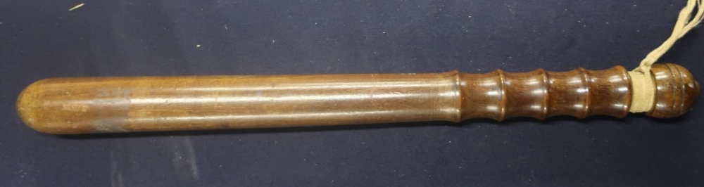 Mid to late 20th C policeman's truncheon