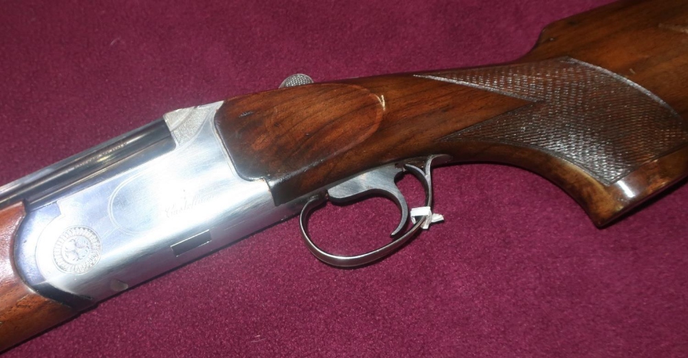 Castellini 12 bore over and under single trigger ejector shogun with 27.5" barrels, choke full & - Image 2 of 2