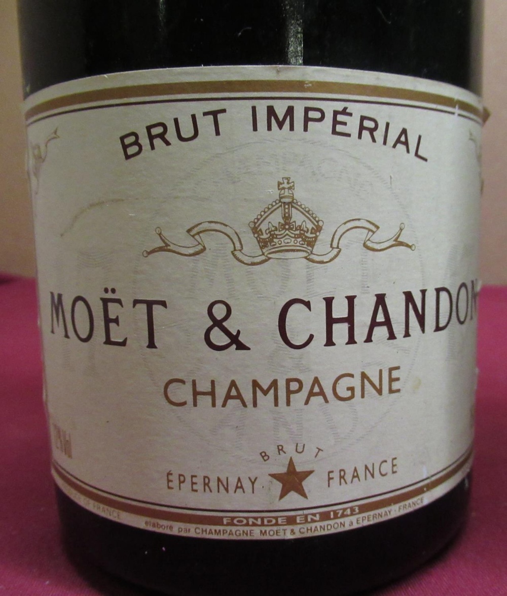 Moet & Chandon Brut Imperial Champagne, 150cl 12%vol, Moet & Chandon Dry Imperial Champagne 1981, - Image 3 of 3