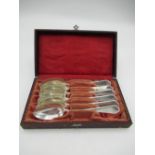 Set of six German silver hallmarked Trefid spoons, stamped 800, in fitted case, 4.59oz