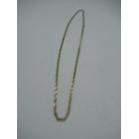 9ct gold flat chain necklace with lobster claw clasp L61cm, 11.1g