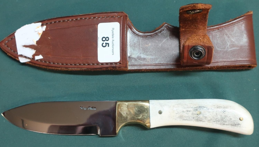 Harry Boden full tang sheath knife with antler and brass handle, blade length 11cm - Image 2 of 2