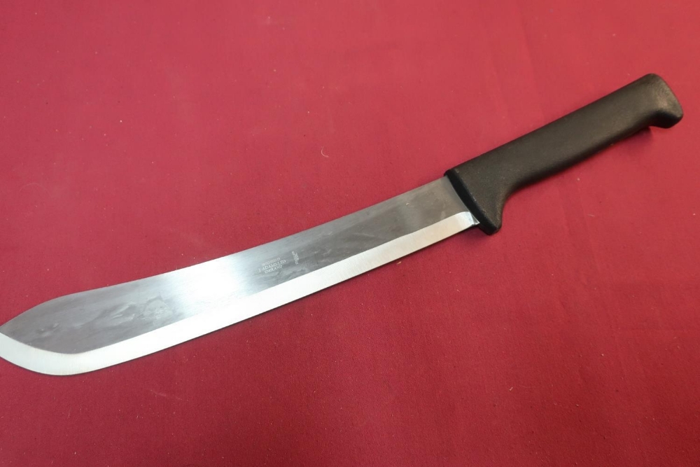 As new ex shop stock steel bladed machete by J Adams of Sheffield