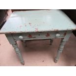 Small Victorian pine single drawer side table on turned supports W66cm D48cm H71cm