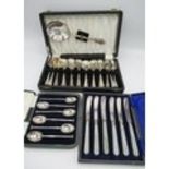 Set of six hallmarked silver seal top coffee spoons Sheffield, 1917, cased set of EPNS cutlery