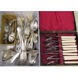 C20th plated fish knives and forks, case Old English pattern silver plated cutlery