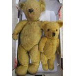 Two vintage gold plush teddy bears, H48cm and H33cm