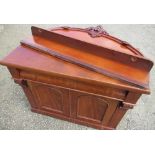 Victorian mahogany chiffonier with raised back and shelf, single frieze drawer above two cupboard