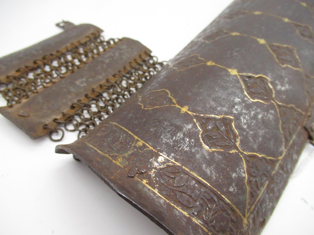 C19th Indian bazu upper arm guard with guilt inlaid detail with wrist fastener - Image 3 of 6