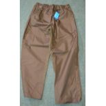 Pair of Bonart olive green overtrousers, size medium, pair of Harkila braces, pair of Alan Paine