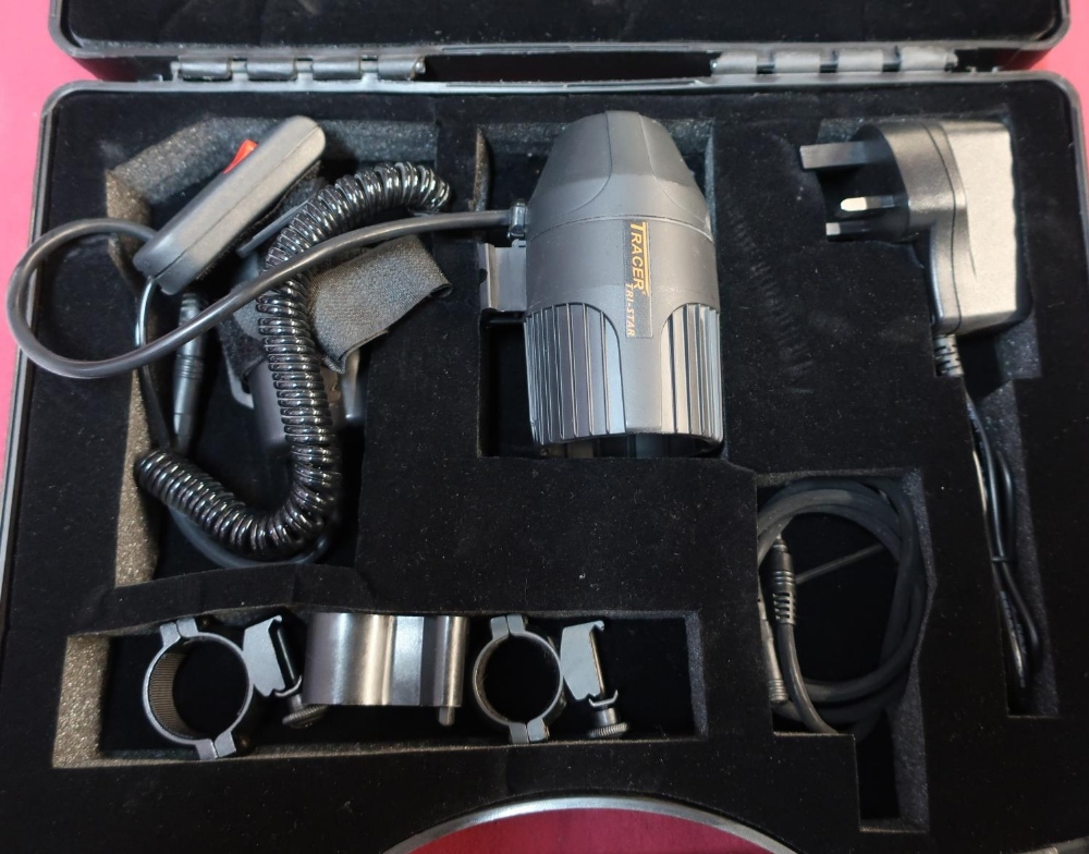 New and unused ex shop stock Tracer LED Ray Tri-Star lamping gun kit in box with charger and