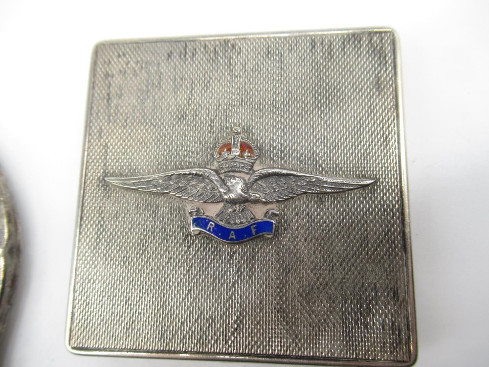 Hallmarked Sterling silver compact with enameled sweetheart RAF badge to front by BB, Birmingham, - Image 2 of 3