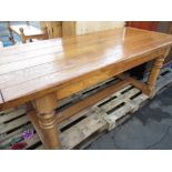 Craftsman made oak refectory style dining table with planked top on gun barrel turned and block
