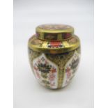 Royal Crown Derby 1128 Old Imari pattern - small ginger jar and cover LX1 H11cm