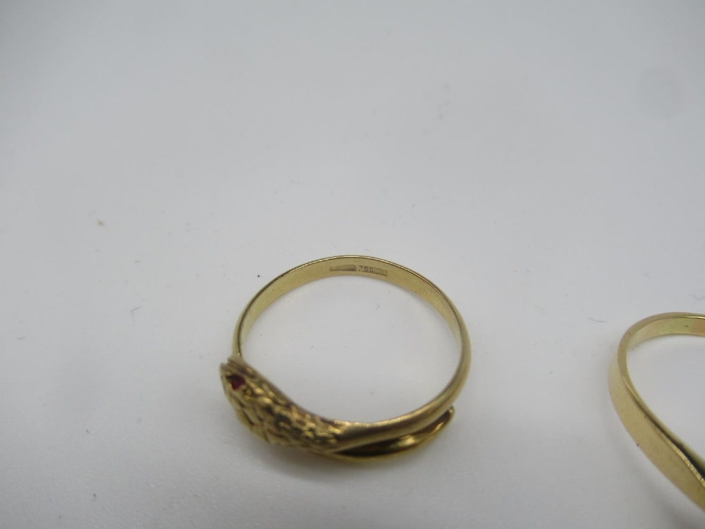 18ct gold wrap ring in the form of a snake stamped 750 SOA Size O and another 18ct gold ring with - Image 3 of 3