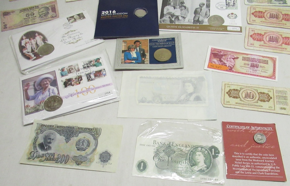 Collection of mixed notes and coins including £1 notes, 10 shilling notes and a Beatrix Potter 50p - Image 17 of 19