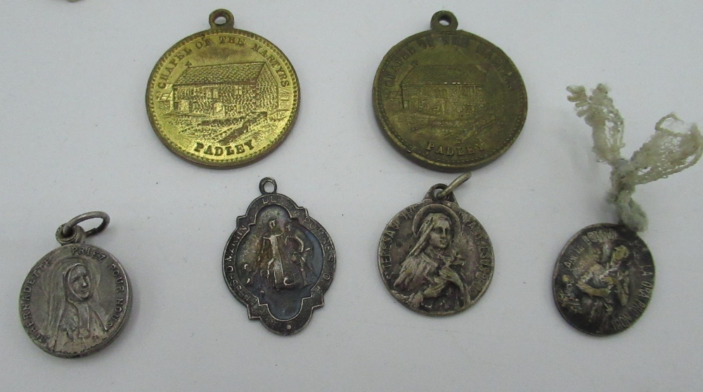 Four crucifixes, two medallions for Chapel of The Martyrs Padley, medal for the Jubilee of Pope Pius - Image 10 of 11