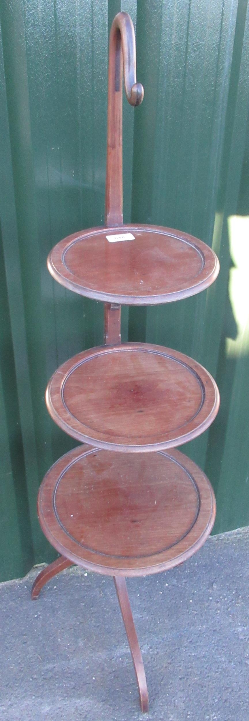 Early C20th mahogany cake stand with three graduated tiers on out splayed supports and shepherd's - Image 3 of 3