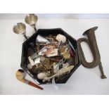Lacquered oak box containing assorted coinage, silver plated sherry cups, pipe, medallions, small