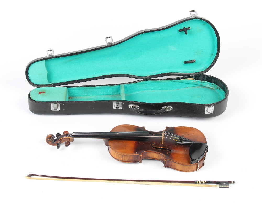 Property of a gentleman - a late 19th century German violin, with old William Forster, London label,