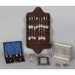 A quantity of assorted silver items including a cased set of six silver gilt Apostle teaspoons