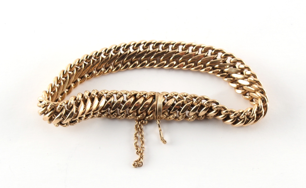 A 9ct gold flat link bracelet, approximately 14.5 grams.