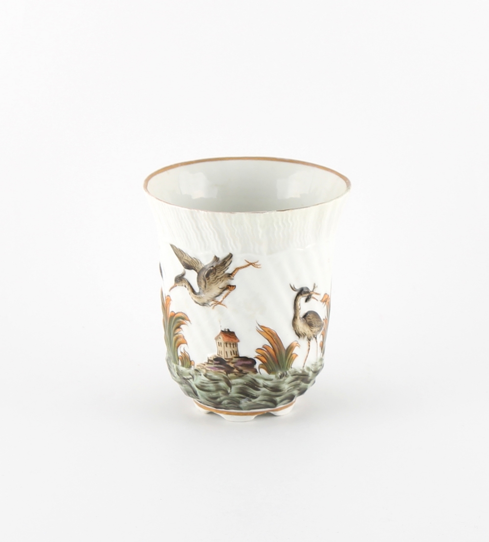 Property of a deceased estate - a Meissen beaker decorated with a swan in landscape, restoration