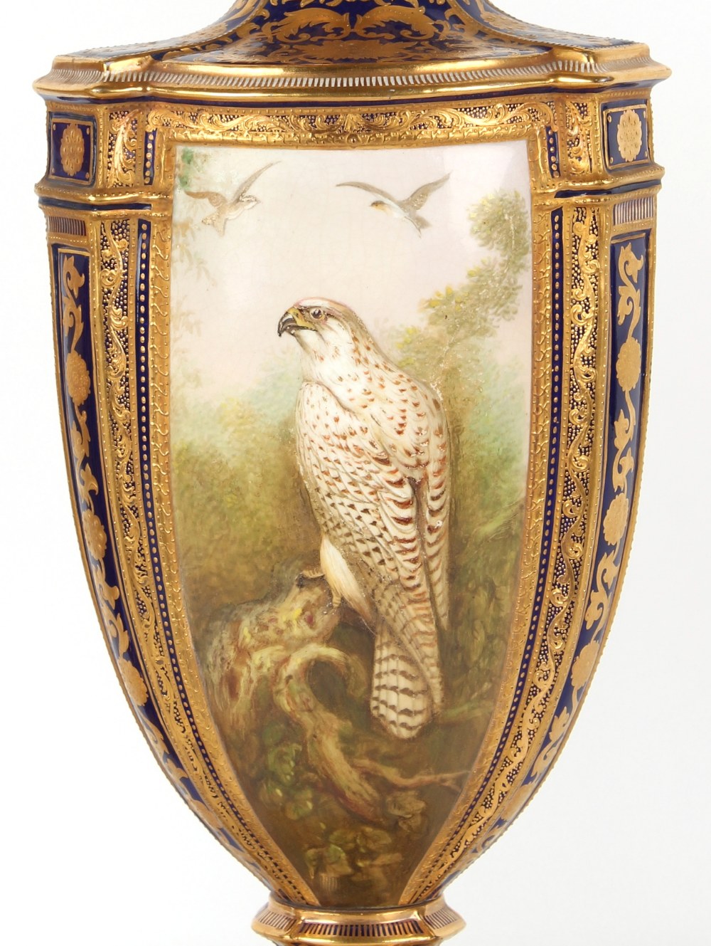 Property of a gentleman - a large pair of mid 19th century Coalport ornithological vases & covers, - Image 4 of 9