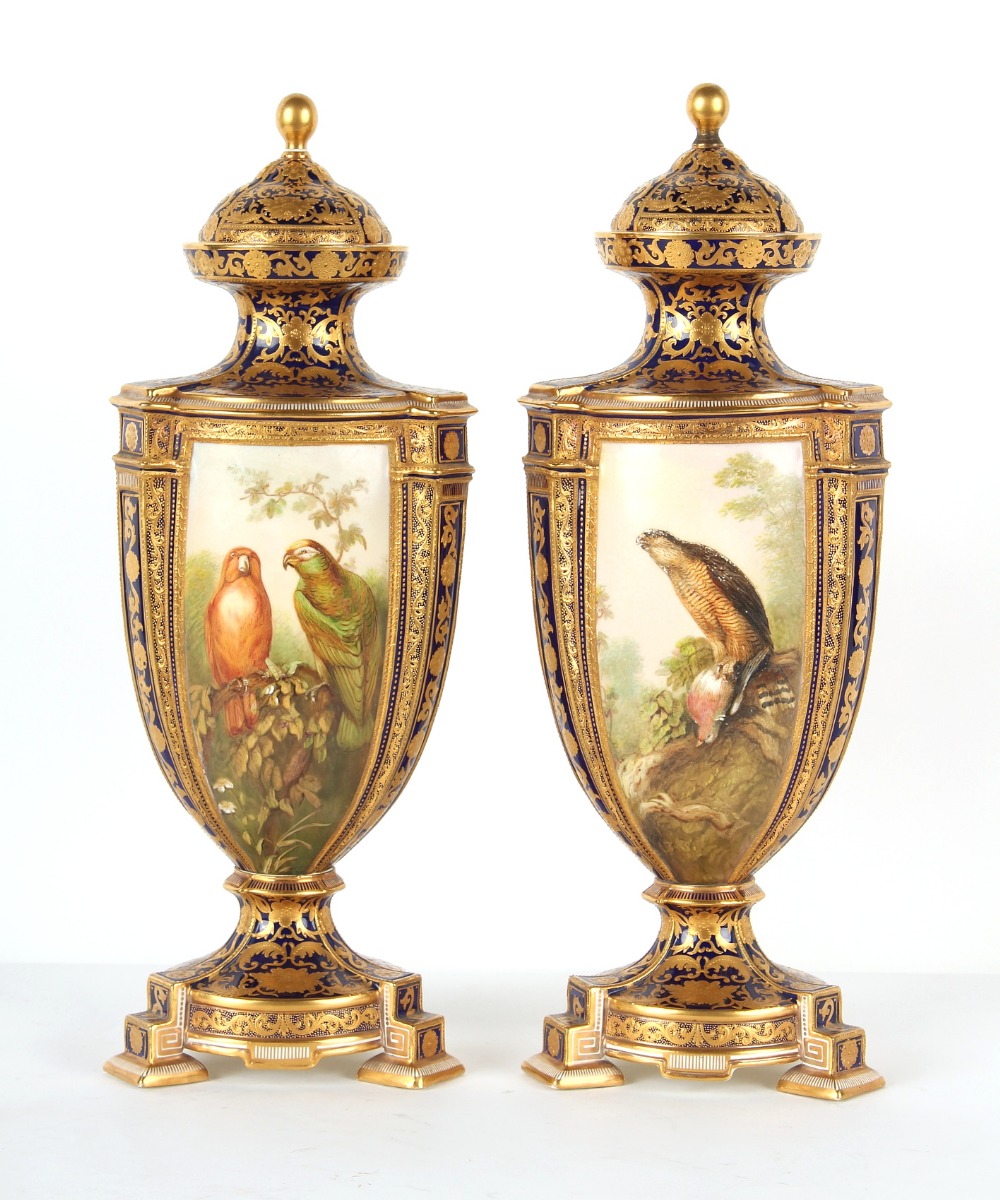 Property of a gentleman - a large pair of mid 19th century Coalport ornithological vases & covers, - Image 3 of 9