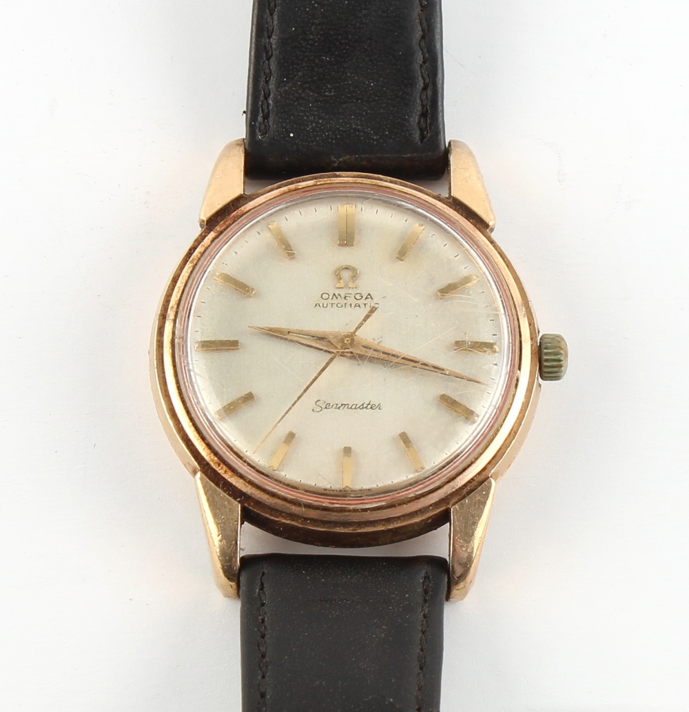 Property of a gentleman - a gentleman's 9ct gold cased Omega Seamaster automatic wristwatch, the bez