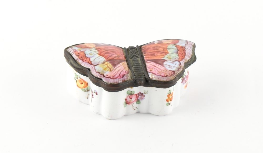 Property of a lady - a 19th century floral painted snuff box modelled as a butterfly with twin
