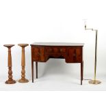 Property of a gentleman - an Edwardian mahogany bow-fronted sideboard, 45.1ins. (114.5cms.) wide (