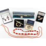 A quantity of assorted jewellery & watches including a coral bead necklace, an agate bead